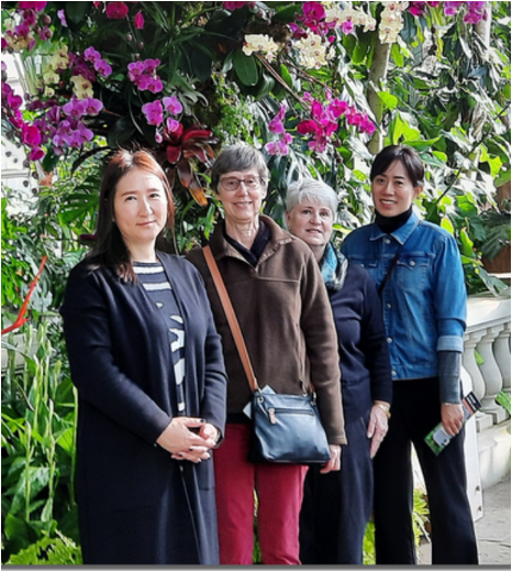 Sylvia, Natalie, Sandy, and Sophia at the United States Botanic Garden in DC